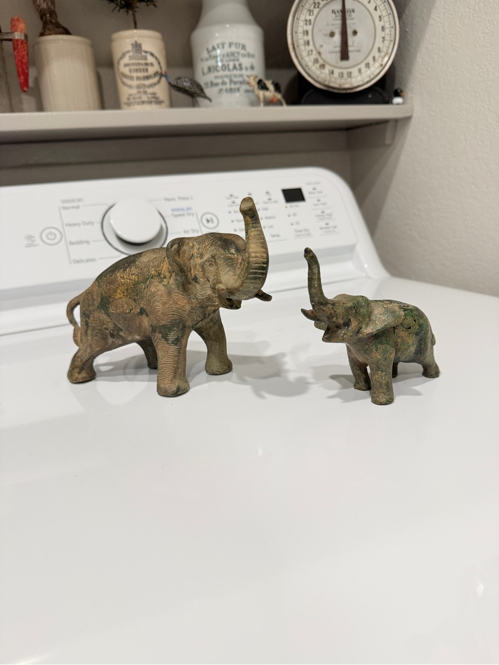 Vintage Heavy Brass Elephant Sculptures made in Japan by Otagiri - Picture 17 of 17